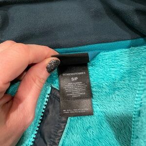 Women’s Northface jacket